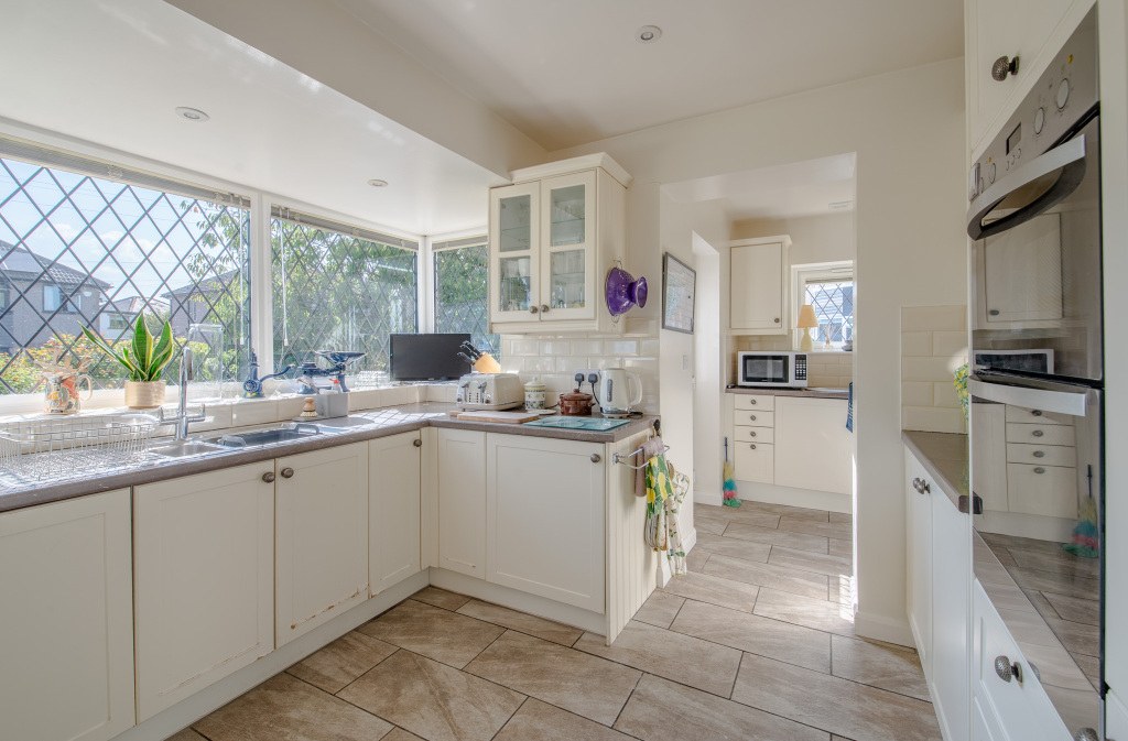 Birchlands Grove, Wilsden, West Yorkshire, BD15, photo 8