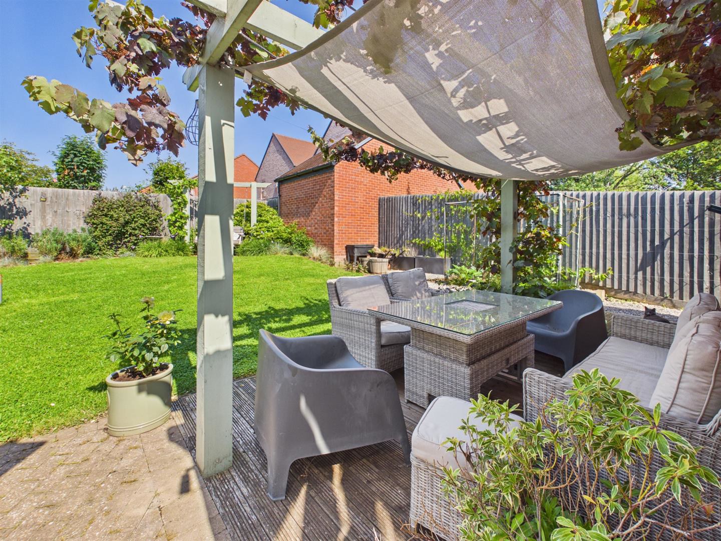 Rectory Close, Maisemore, Gloucester, photo 22