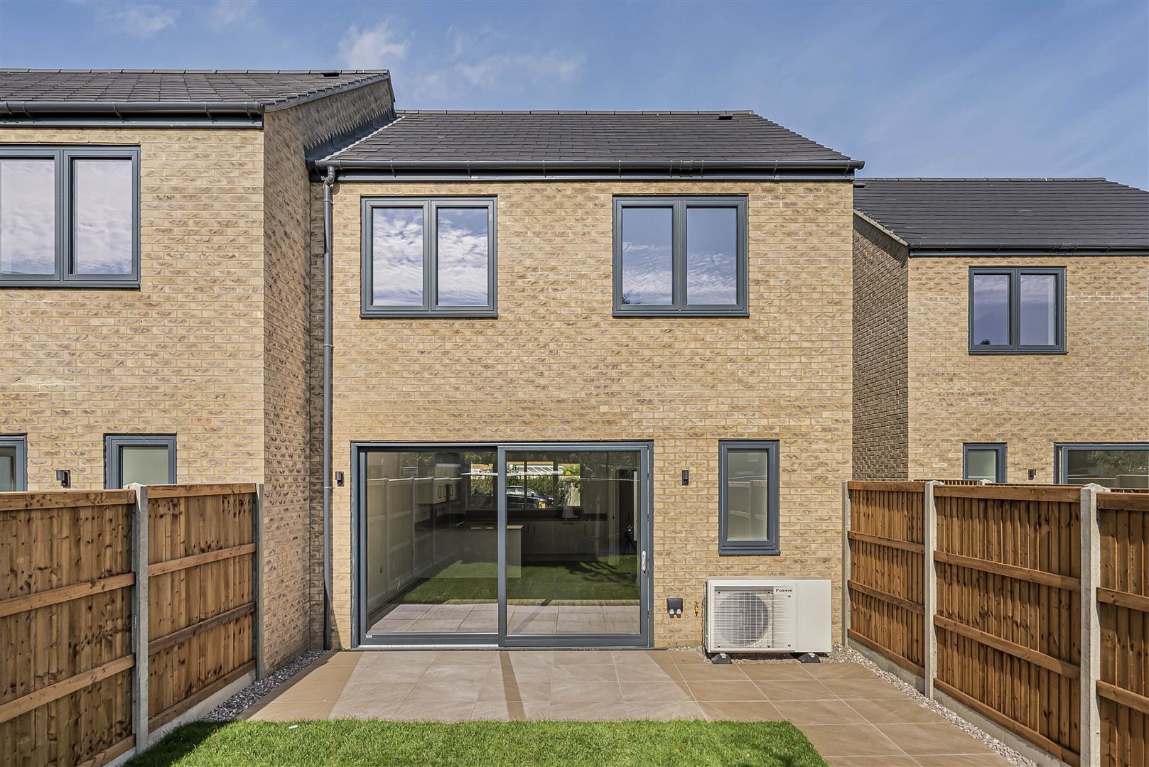 Northfield Avenue, Cambridge, photo 18
