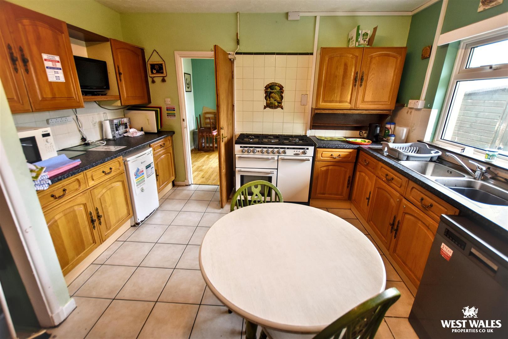 Bryn Road, St. Davids, Haverfordwest, photo 3