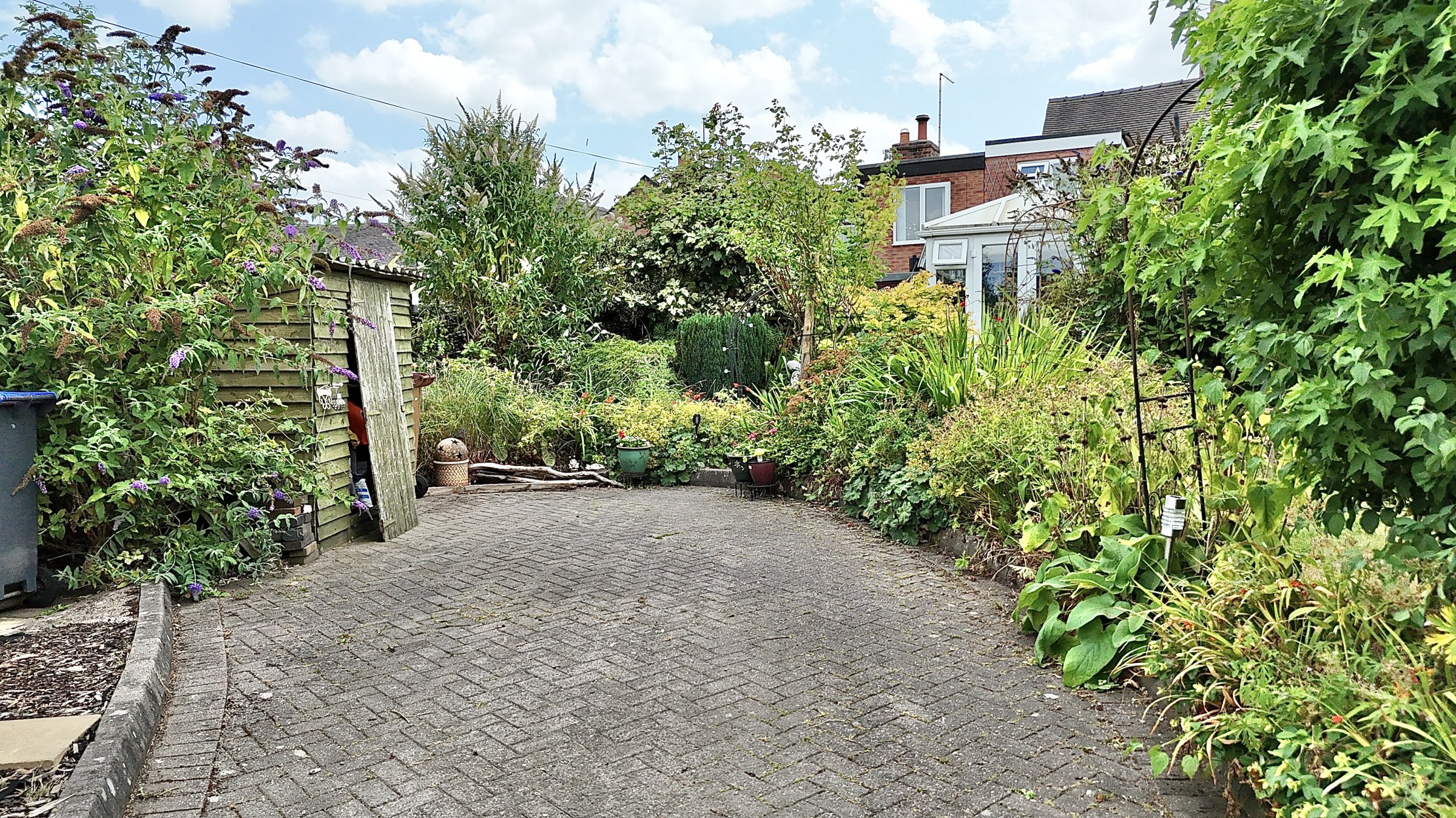 Sarver Lane, Dilhorne, ST10, photo 24