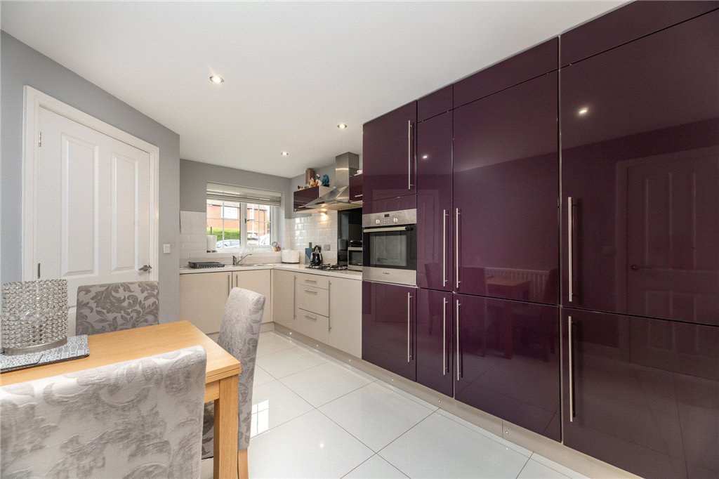 Westerton Road, Tingley, Wakefield, West Yorkshire, WF3, photo 7