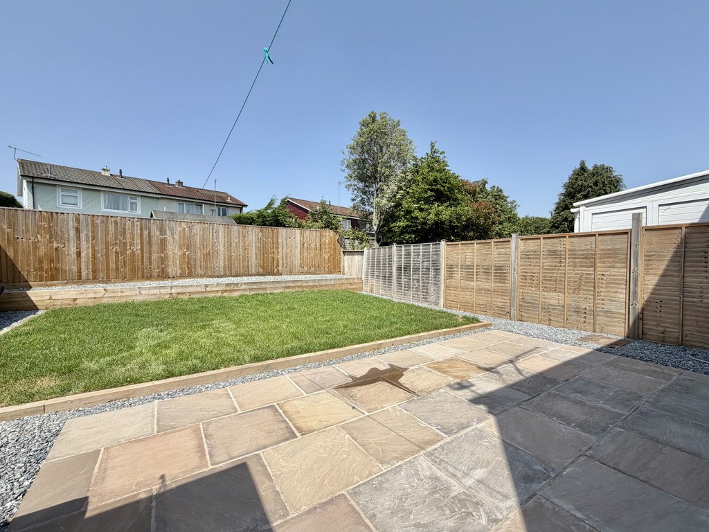 Broughton Close, Taunton, Somerset, photo 12