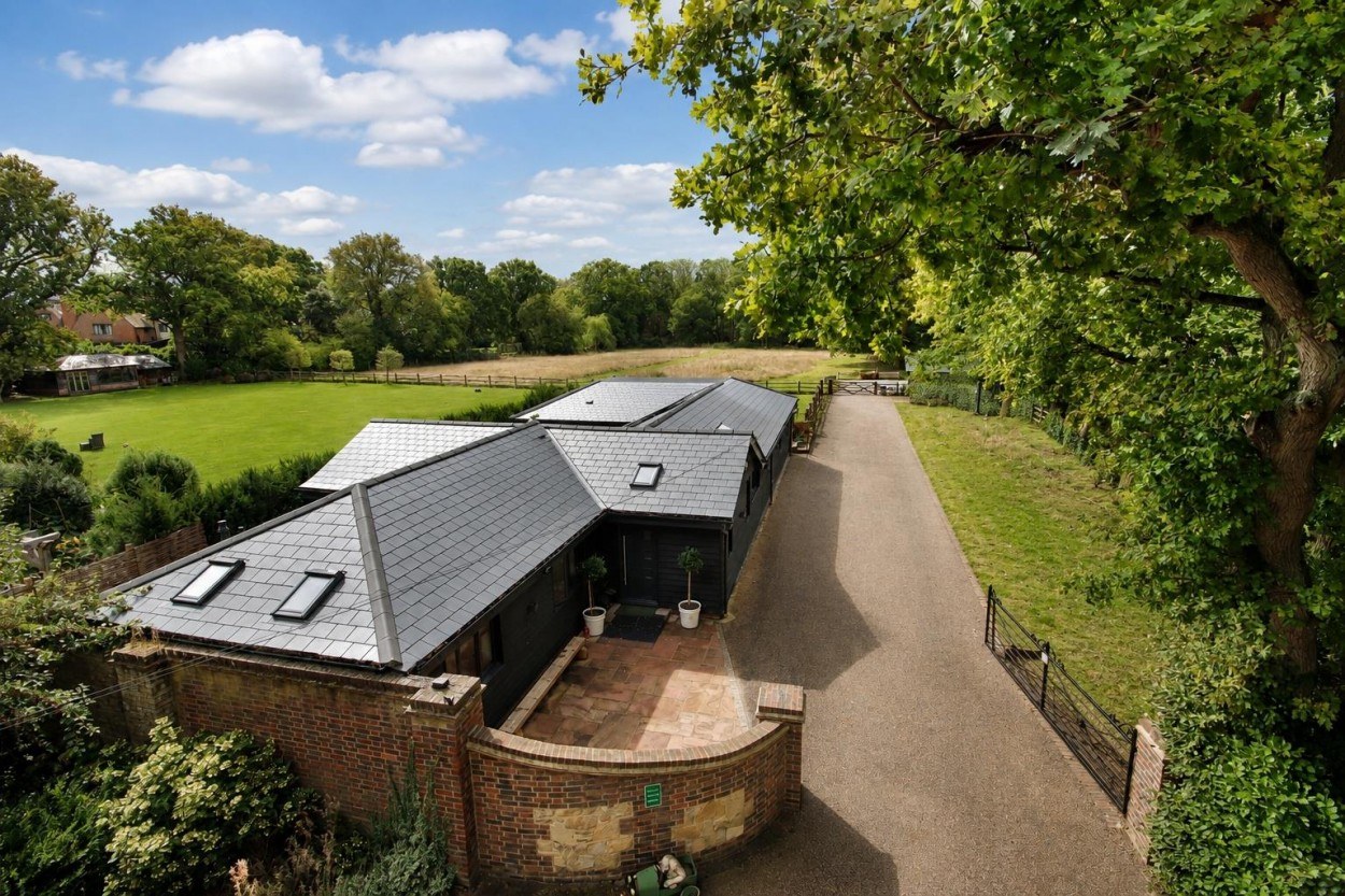 How Green Lane