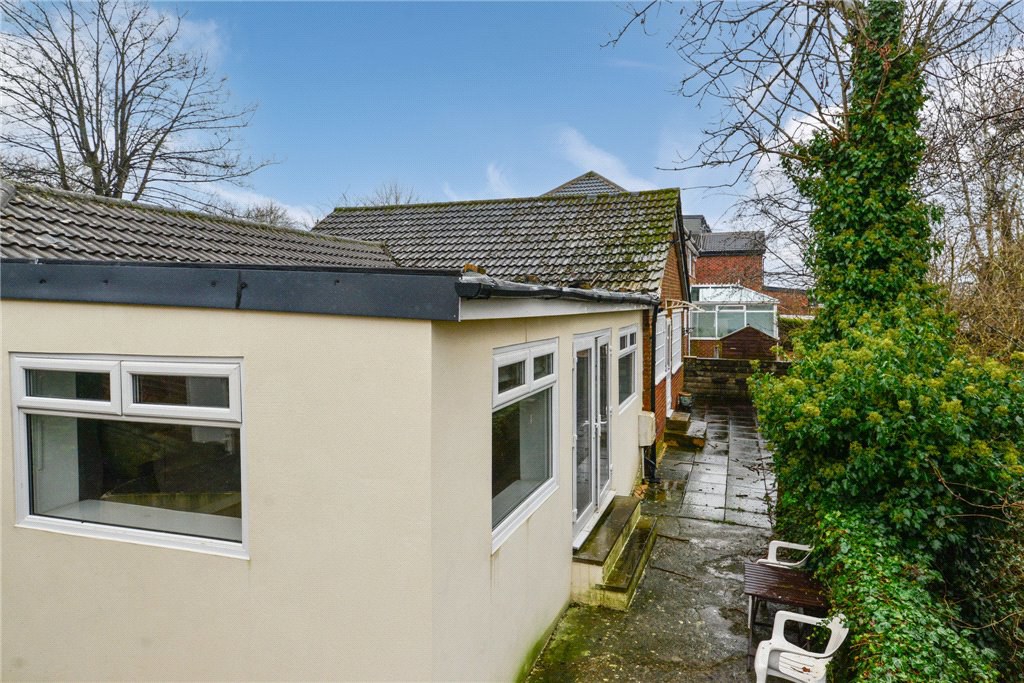 Leaventhorpe Avenue, Bradford, West Yorkshire, BD8, photo 17