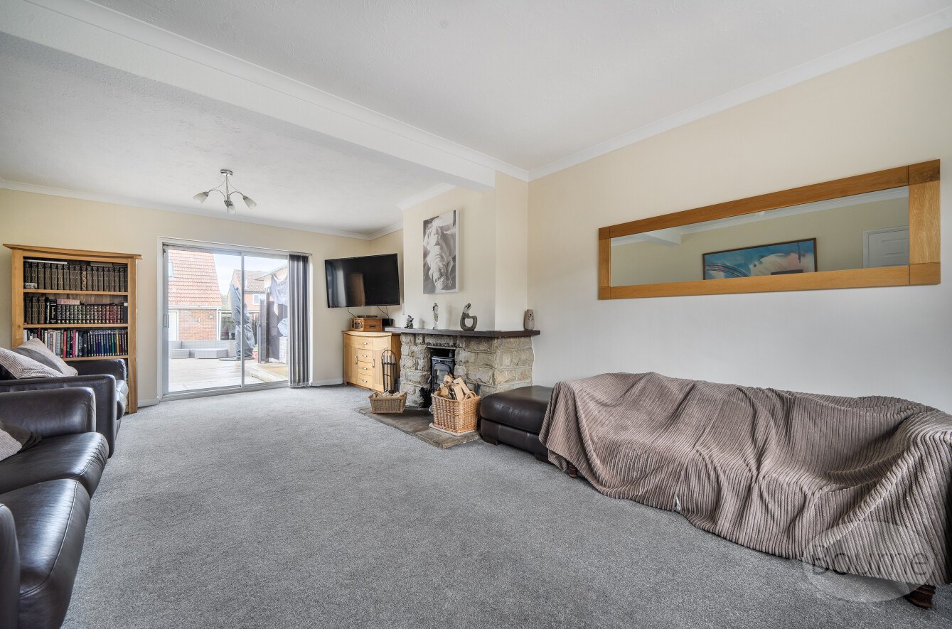Heathcote Road, Bordon, Hampshire, GU35, photo 3