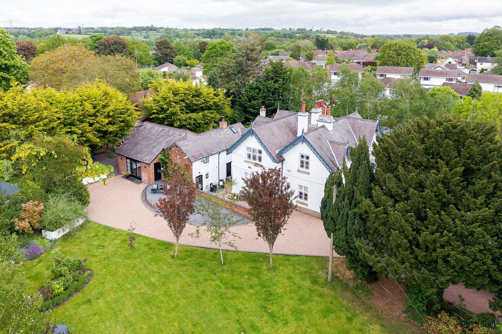 Wrexham Road, Mold, CH7, photo 37