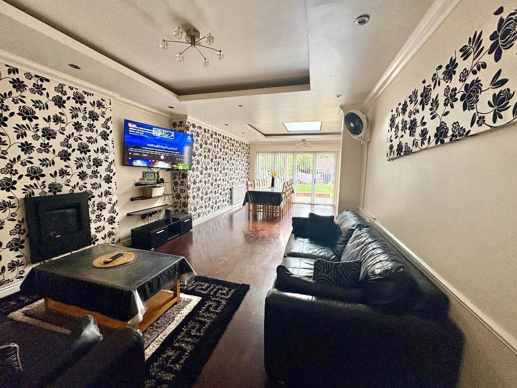 Waller Avenue, Luton, LU4, photo 19