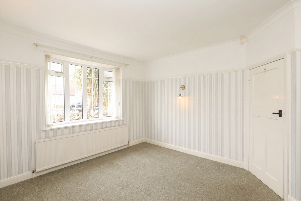 Yew Tree Drive, Chesterfield, S40, photo 9