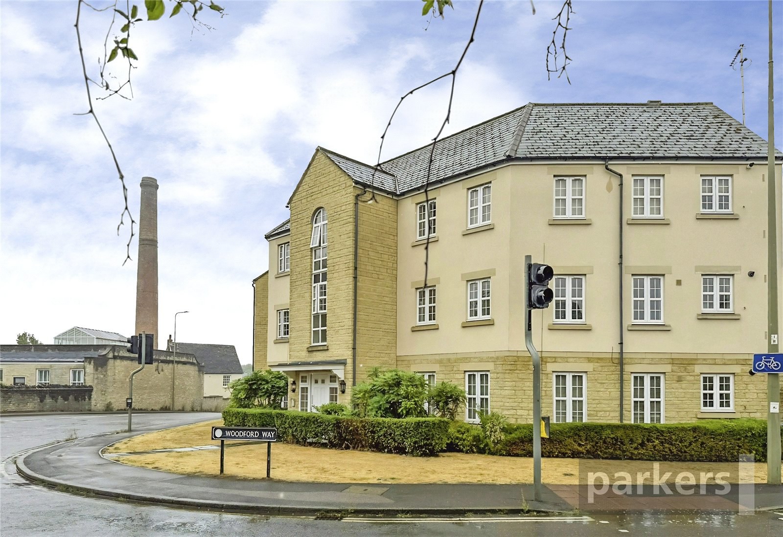 Woodford Way, Witney, Oxfordshire, OX28