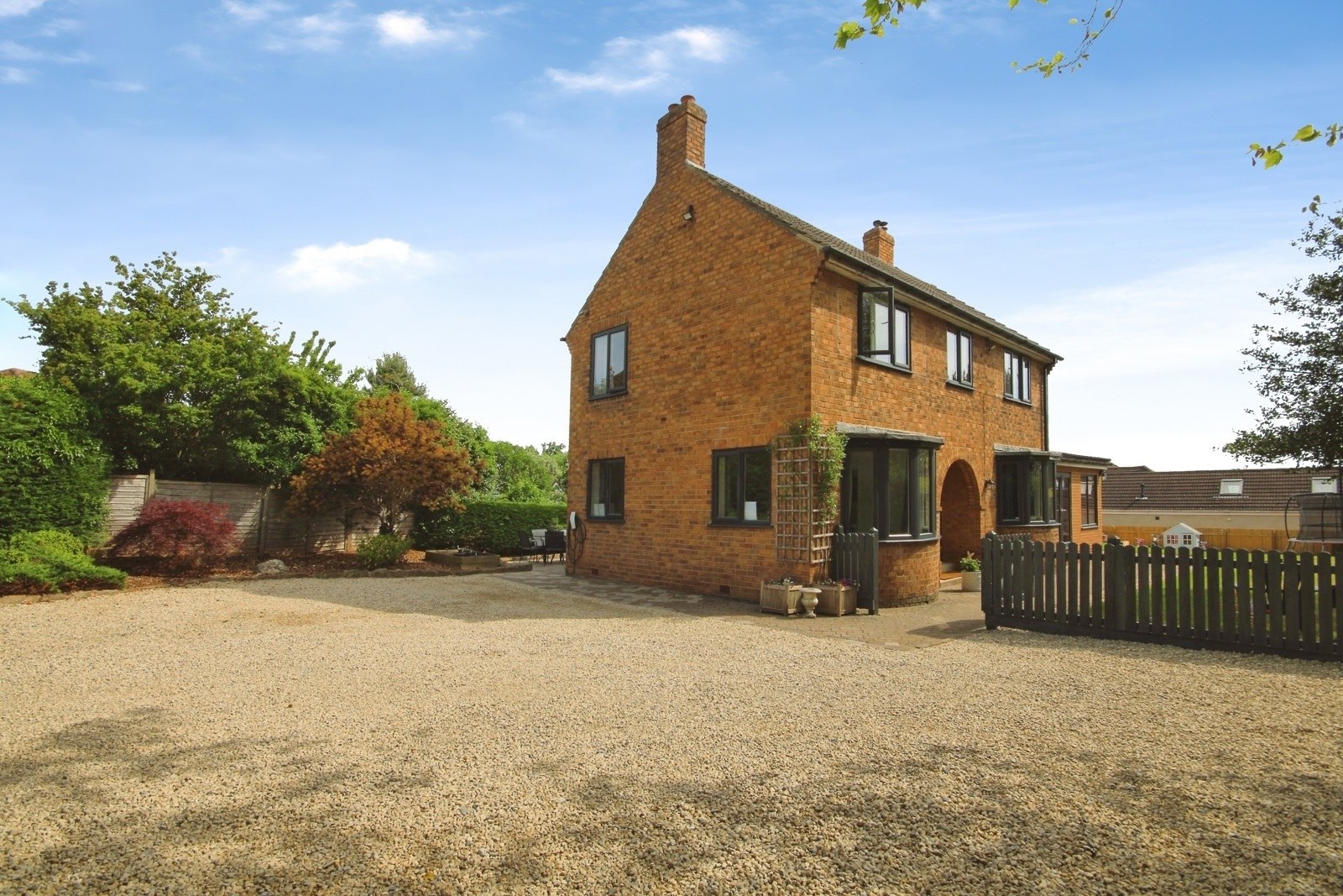 4 bed detached house for sale in York Road, Knaresborough