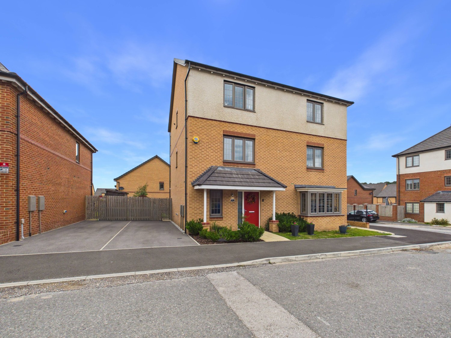 STAITHES ROAD, WAKEFIELD, WF1