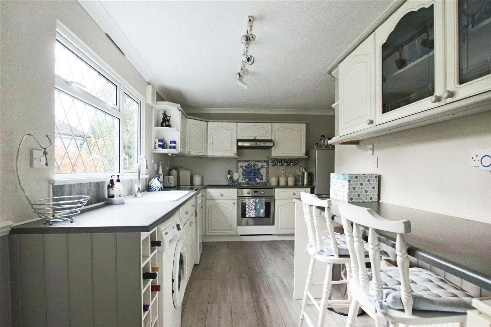 The Larches, Warfield Park, Bracknell, Berkshire, RG42