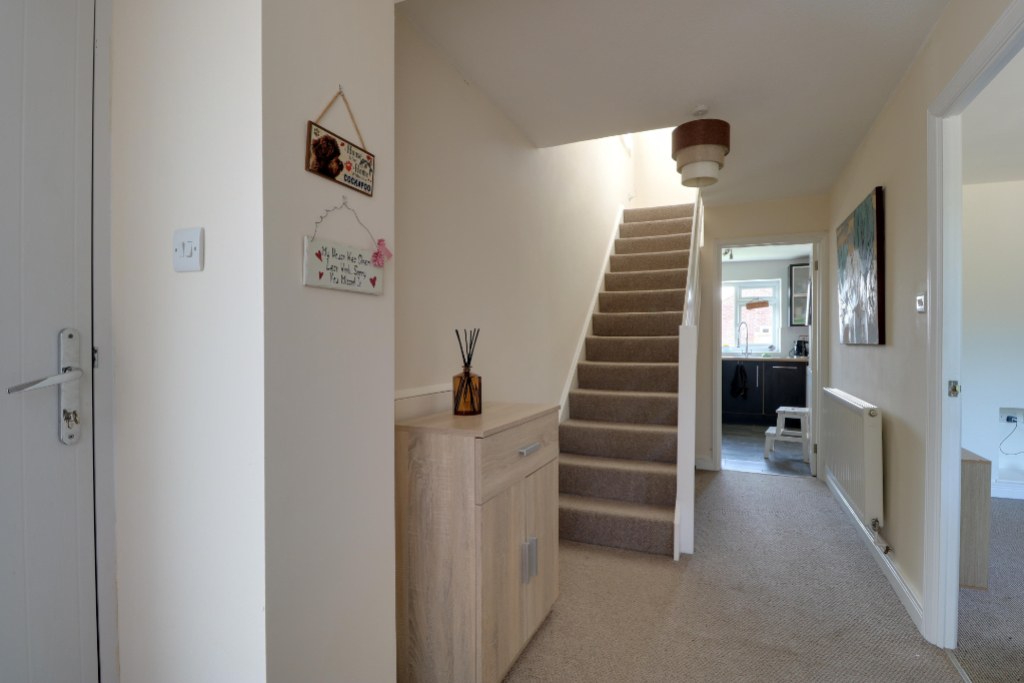 Fifth Avenue, Grantham, Lincs, photo 2