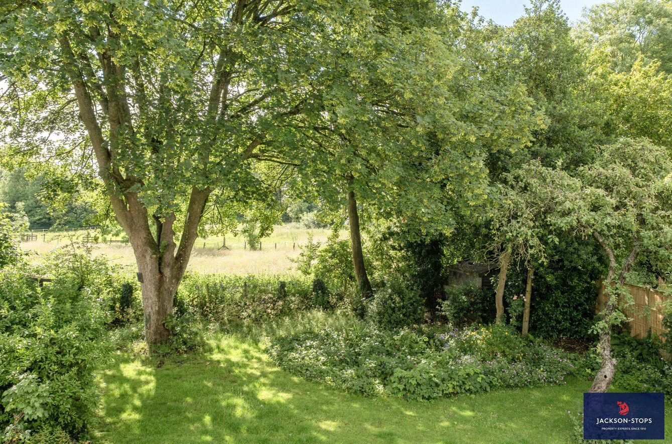 Bloomsbury Close, Woburn, Bedfordshire, MK17, photo 13