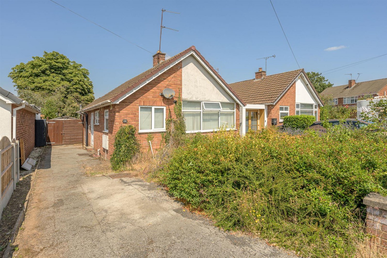 Beachwood Avenue