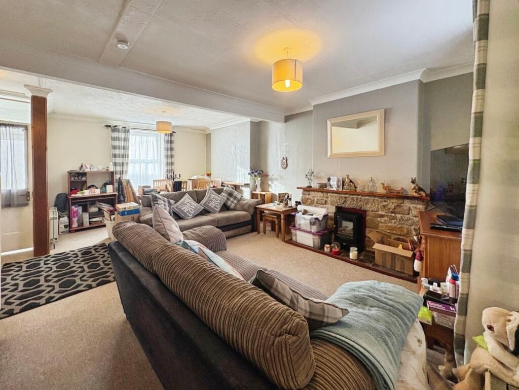 Long Rock, Mid terrace two bedroom home, photo 6