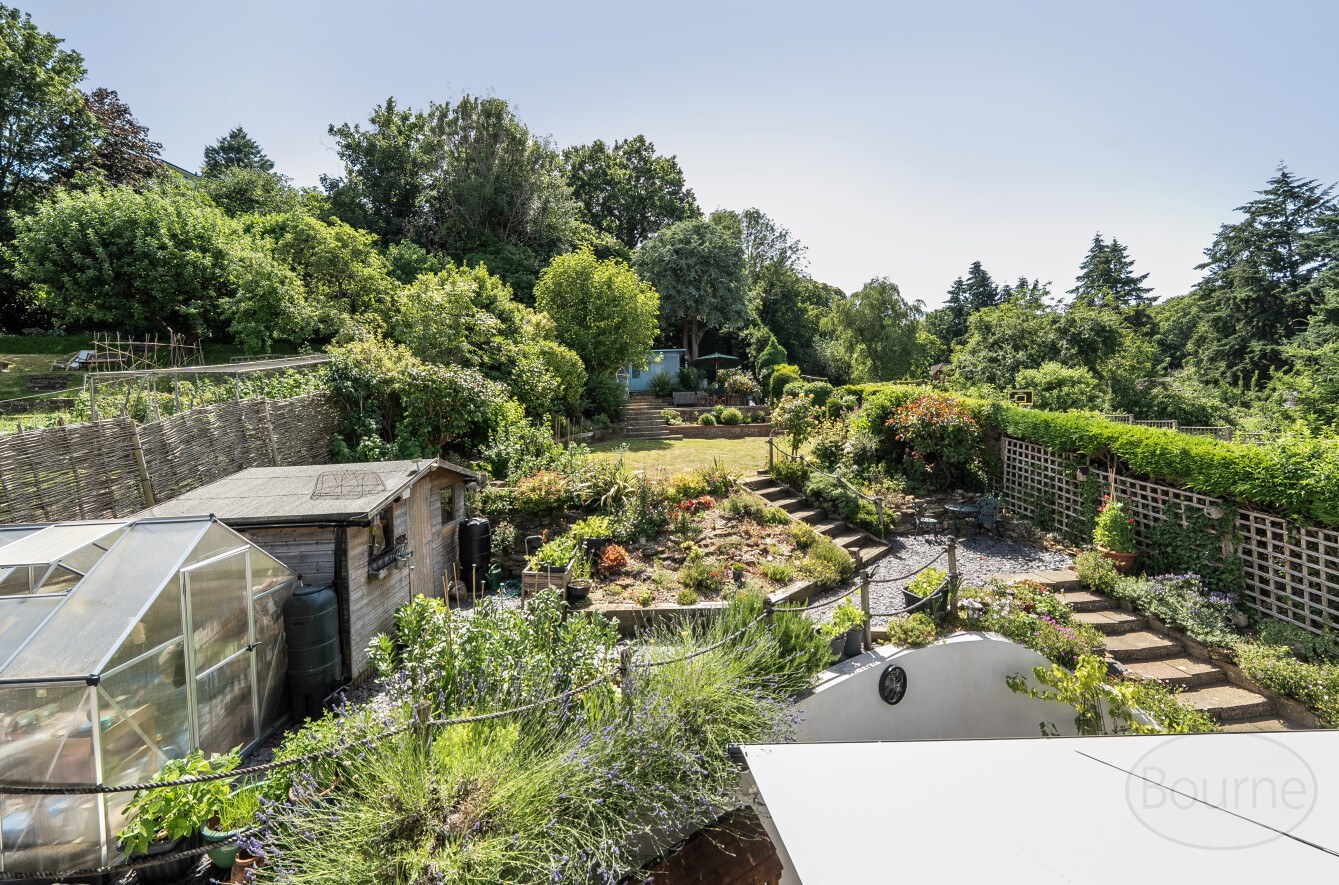 Upper Manor Road, Godalming, Surrey, GU7, photo 21