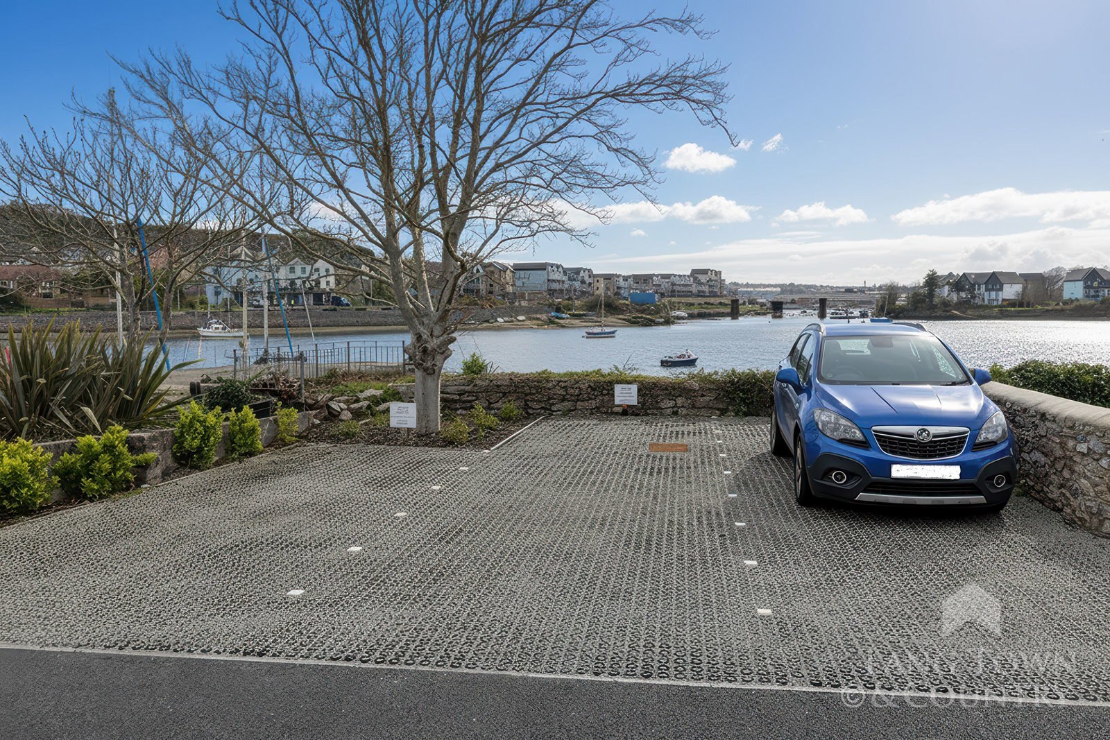 Pyne Villa, Yonder Street, Hooe, photo 3