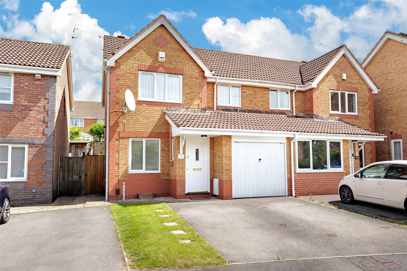 Hollington Drive, Pontprennau, Cardiff, CF23
