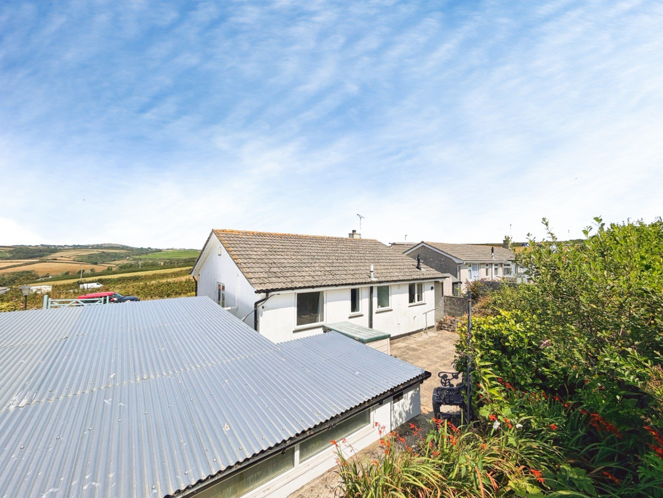 Porthleven, Bungalow with countryside views and no chain, photo 20