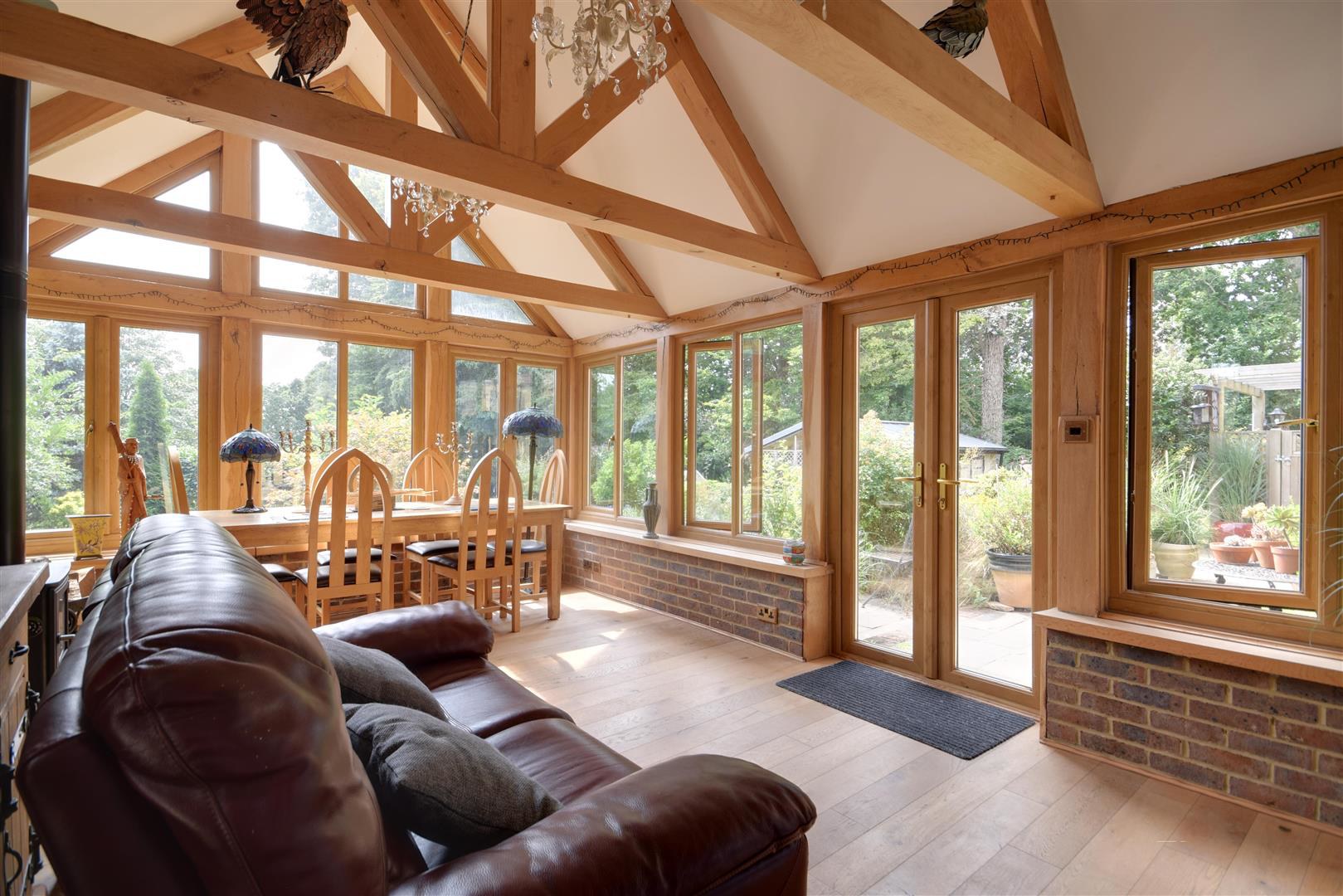 Chitcombe Road, Broad Oak, photo 9