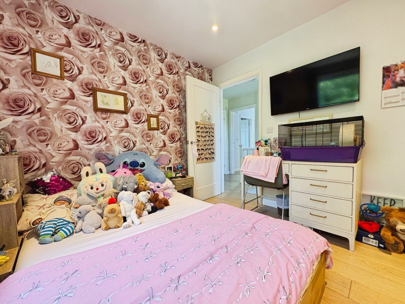 Mullion, Spacious home set within generous grounds, photo 13