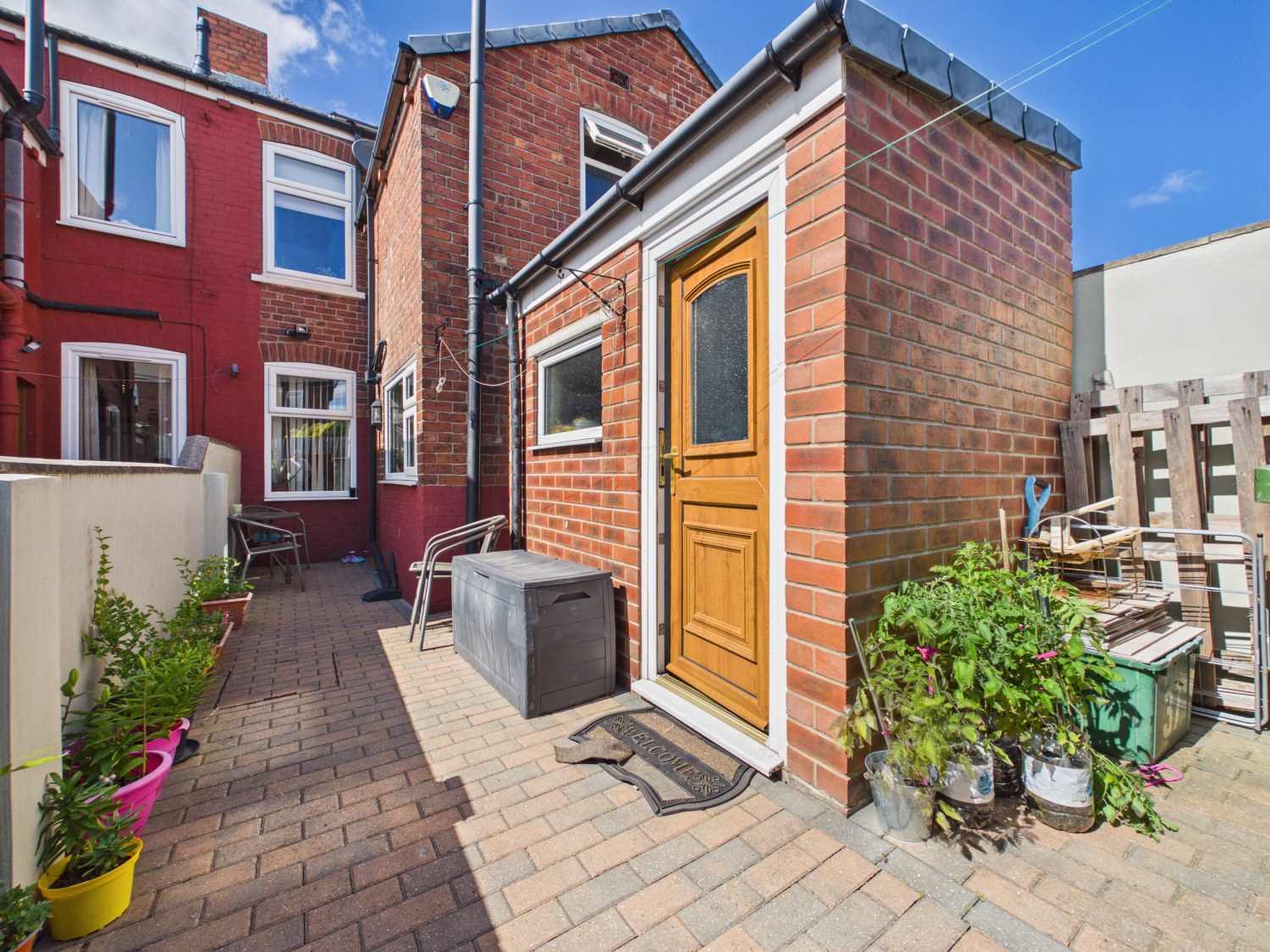 Halfpenny Lane, Pontefract, West Yorkshire, WF8, photo 2