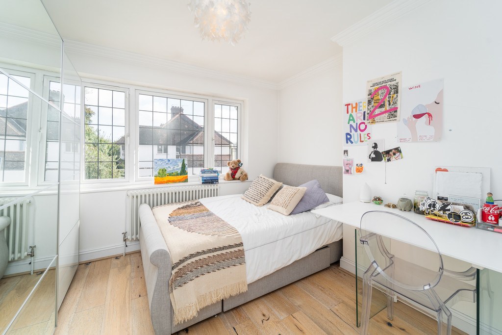 Long Lane, Finchley N3, photo 12