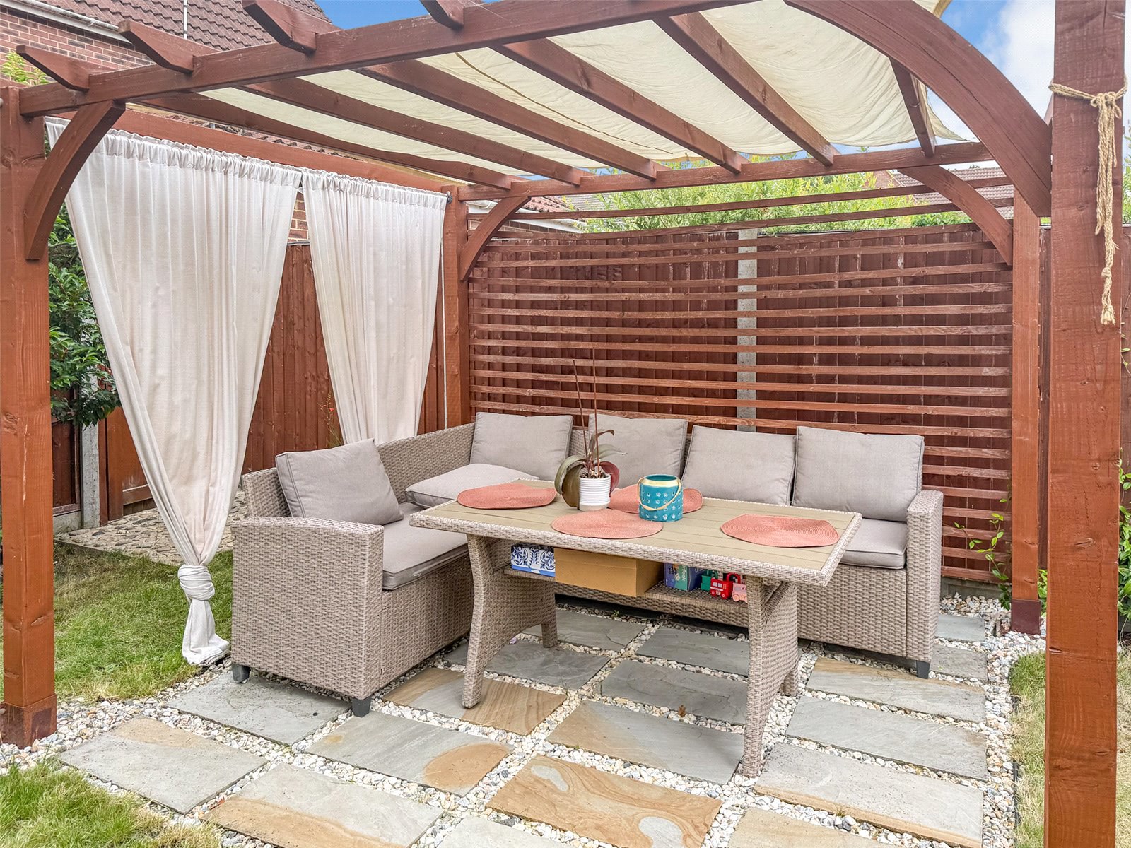St. Christophers Close, Aldershot, Hampshire, GU12, photo 13