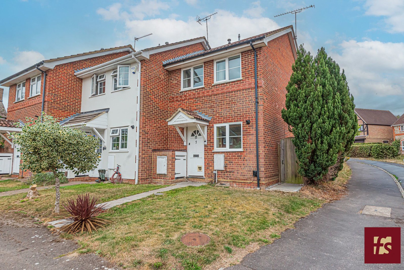 Throgmorton Road, Yateley, Hampshire, GU46 6FA
