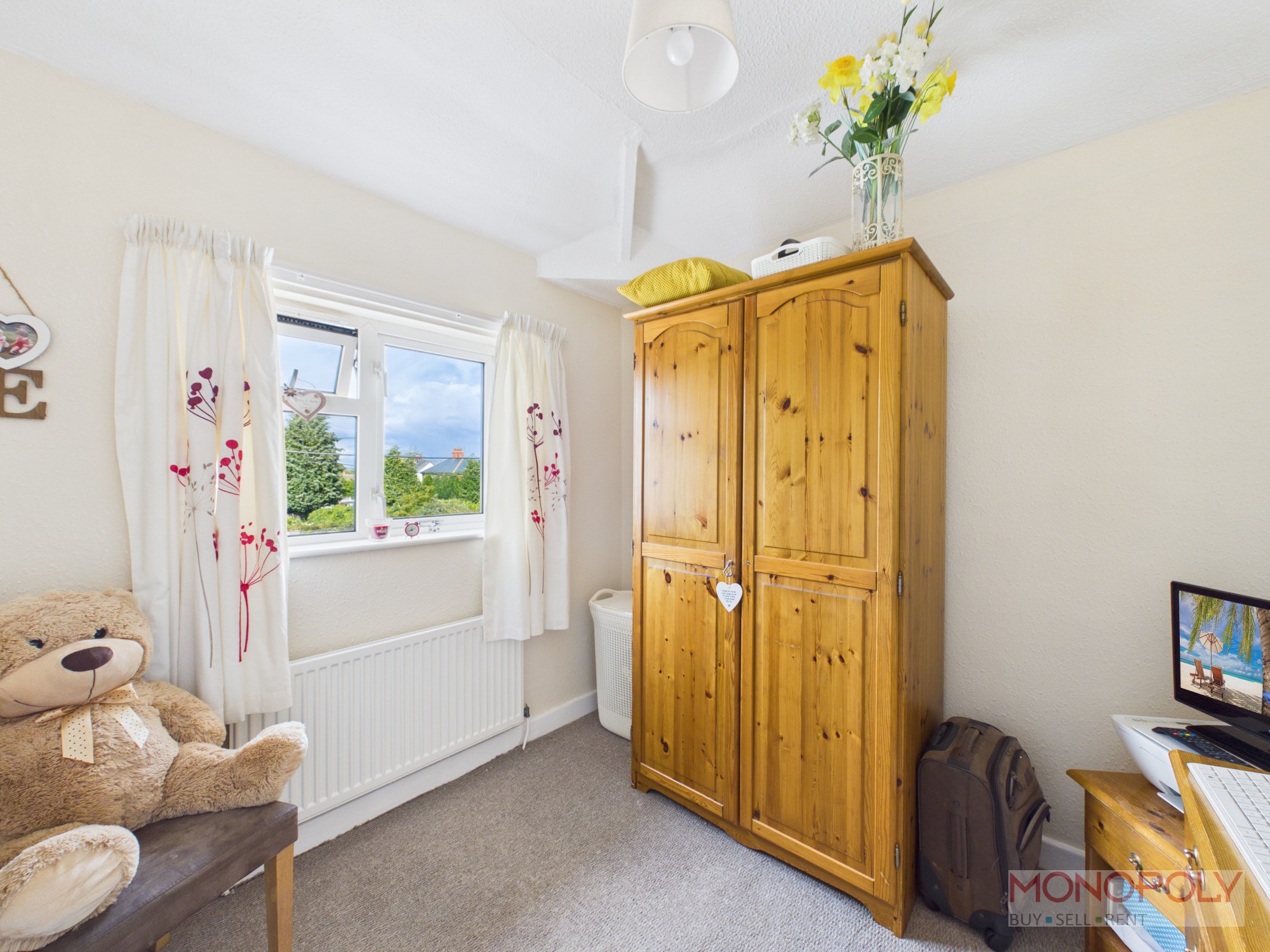East Avenue, Ruabon, LL14, photo 9
