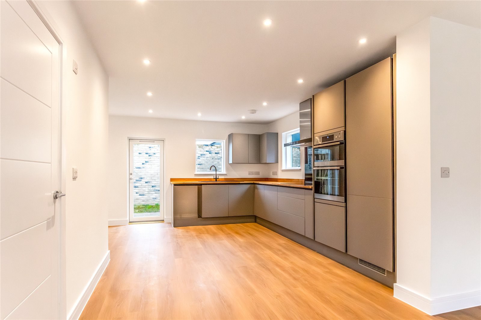 The Limes, Green Road, Stratton St Margaret, Swindon, SN2, photo 6
