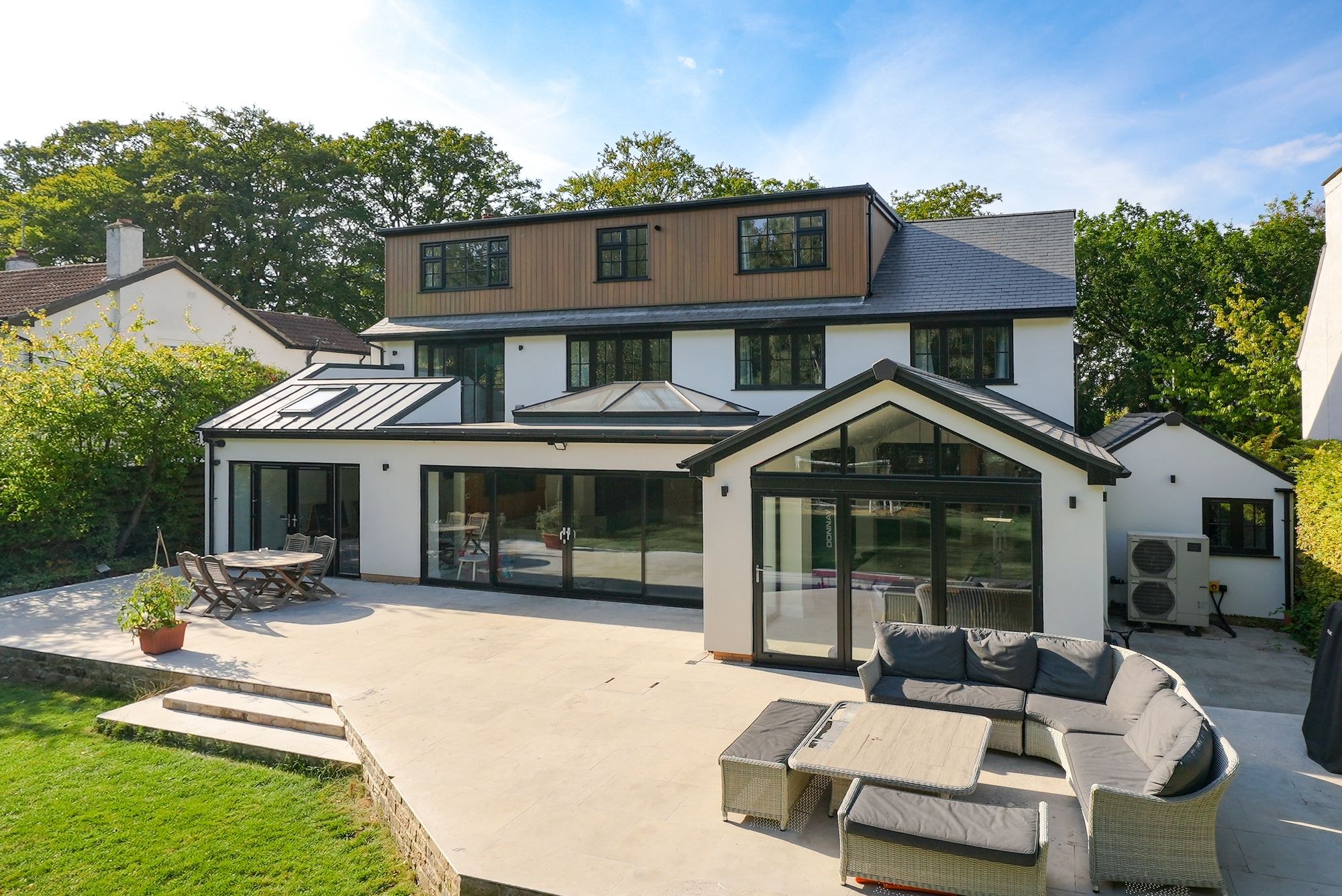 5 bed home for sale in Hookstone Drive, Harrogate